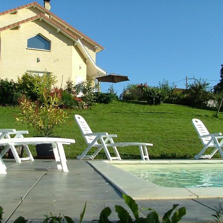 Les Enselmes Bed & Breakfast Montagnieu  Bagian luar foto