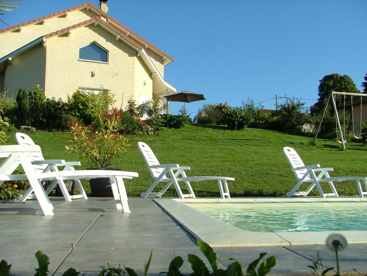 Les Enselmes Bed & Breakfast Montagnieu  Bagian luar foto