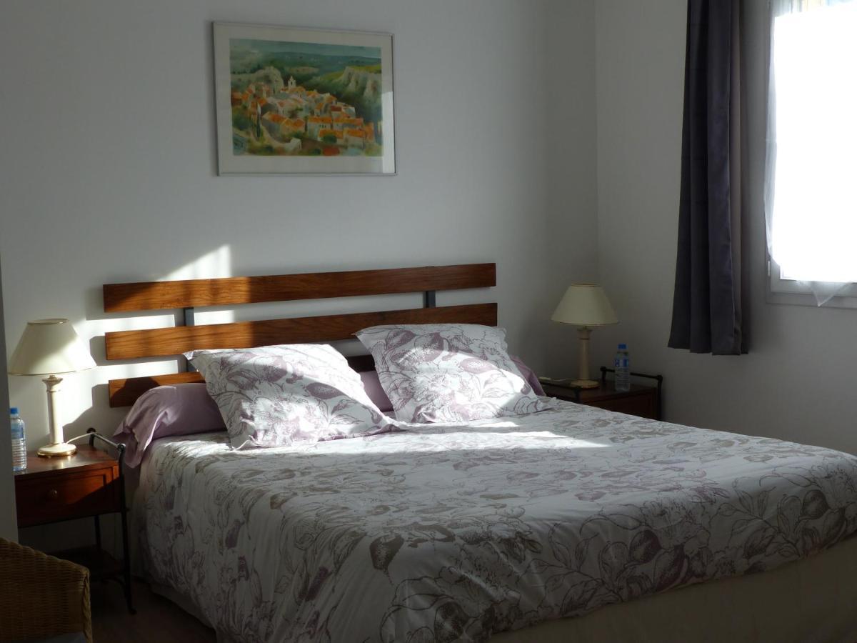 Les Enselmes Bed & Breakfast Montagnieu  Bagian luar foto